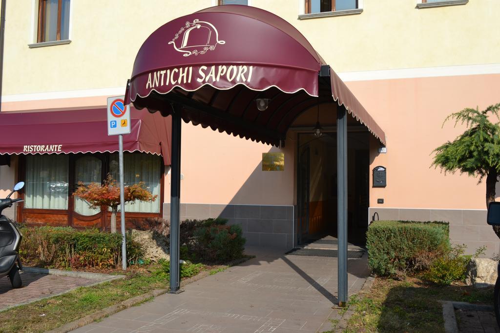Tricolore Hotel 3*